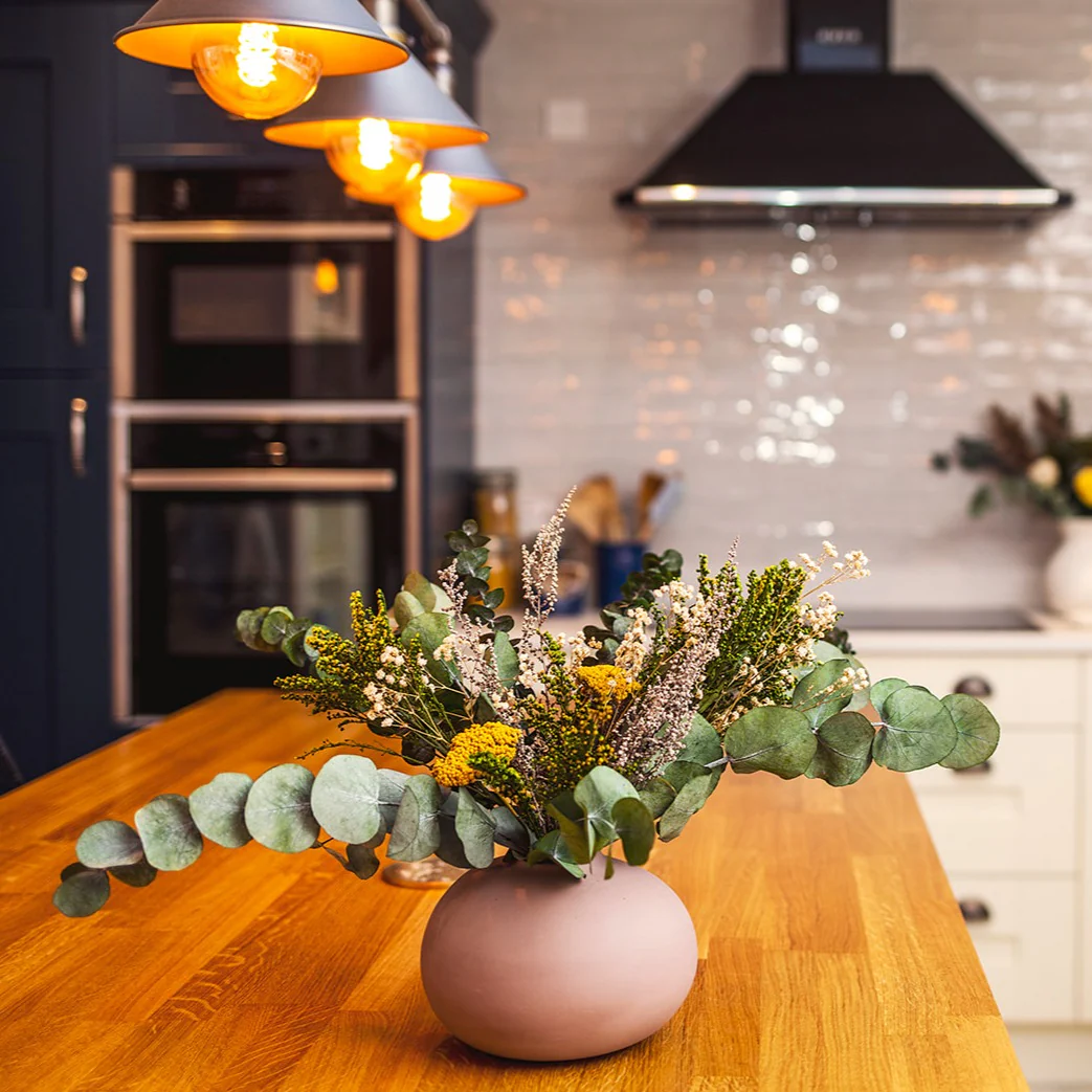 Parkland Letterbox Bouquet - Image 2