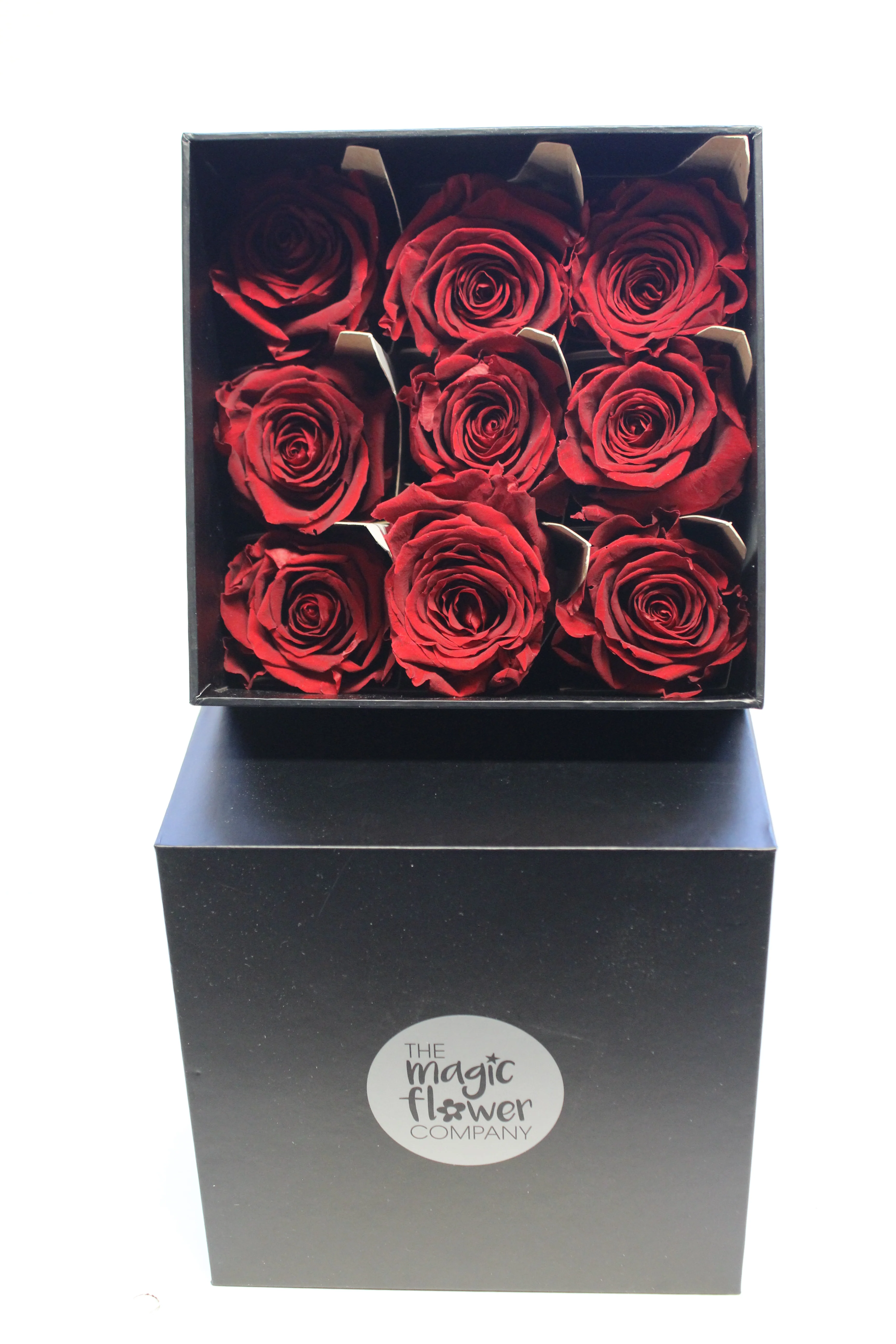9 Premium Roses In Gift Box - Image 6
