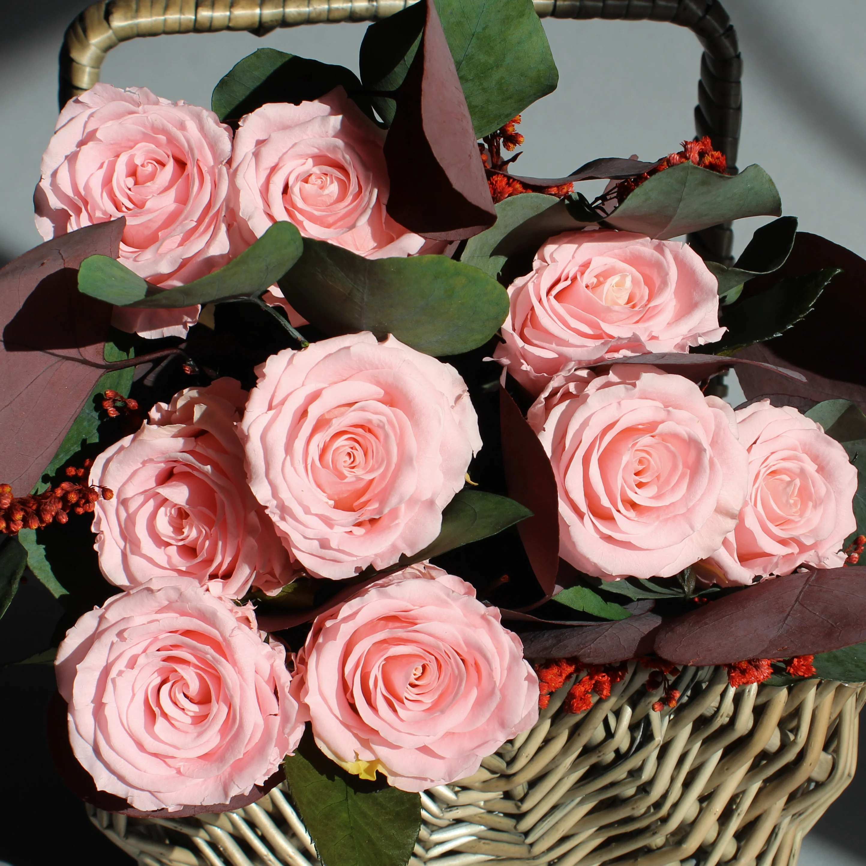 1 Year Subscription - Magic Rose and Foliage Bouquet (Delivered Quarterly) - Image 3