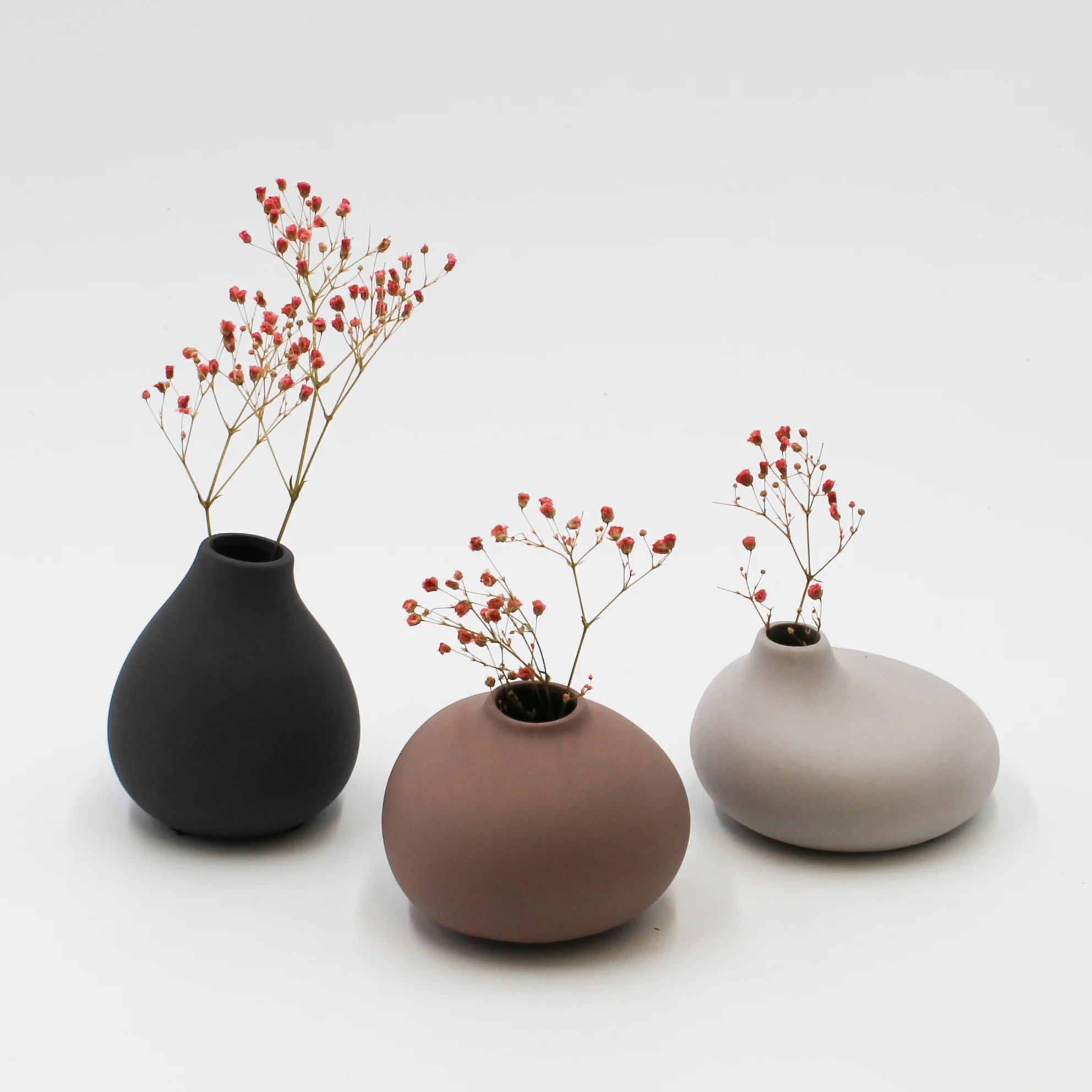 Triple Rounded Handmade Vase Selection - Image 4